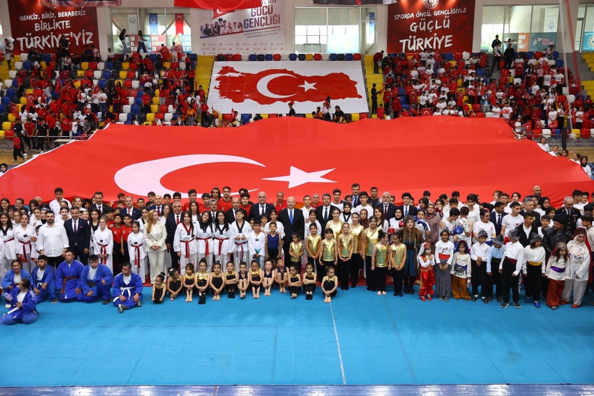 19 Mayıs Adıyaman genelinde büyük bir coşku ile kutlandı