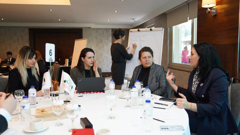 25 BELEDİYE KADIN DOSTU ŞEHİRLER İÇİN GÜÇLERİNİ BİRLEŞTİRDİ