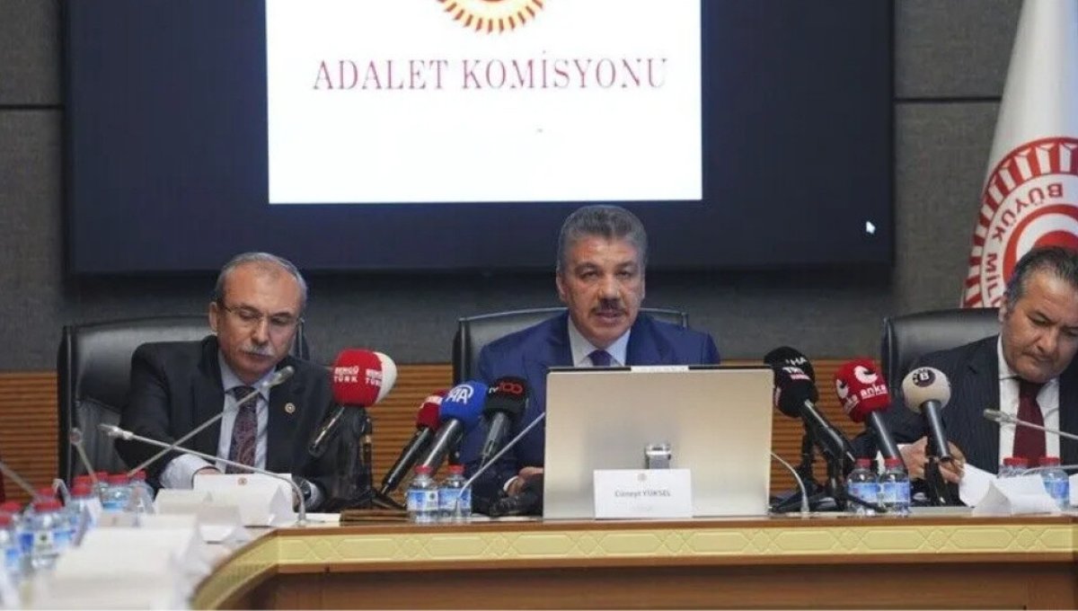Adalet Komisyonu Cuma Günü Kanun Teklifini Görüşecek