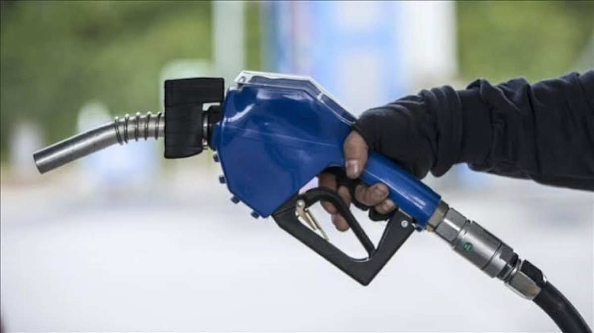 Akaryakıtta Zam Dalgası: Motorine Bu Gece Yarısı 3,71 Lira Zam Bekleniyor