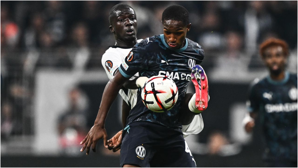 BEŞIKTAŞ MARSILYA 'YI DAĞITTI!