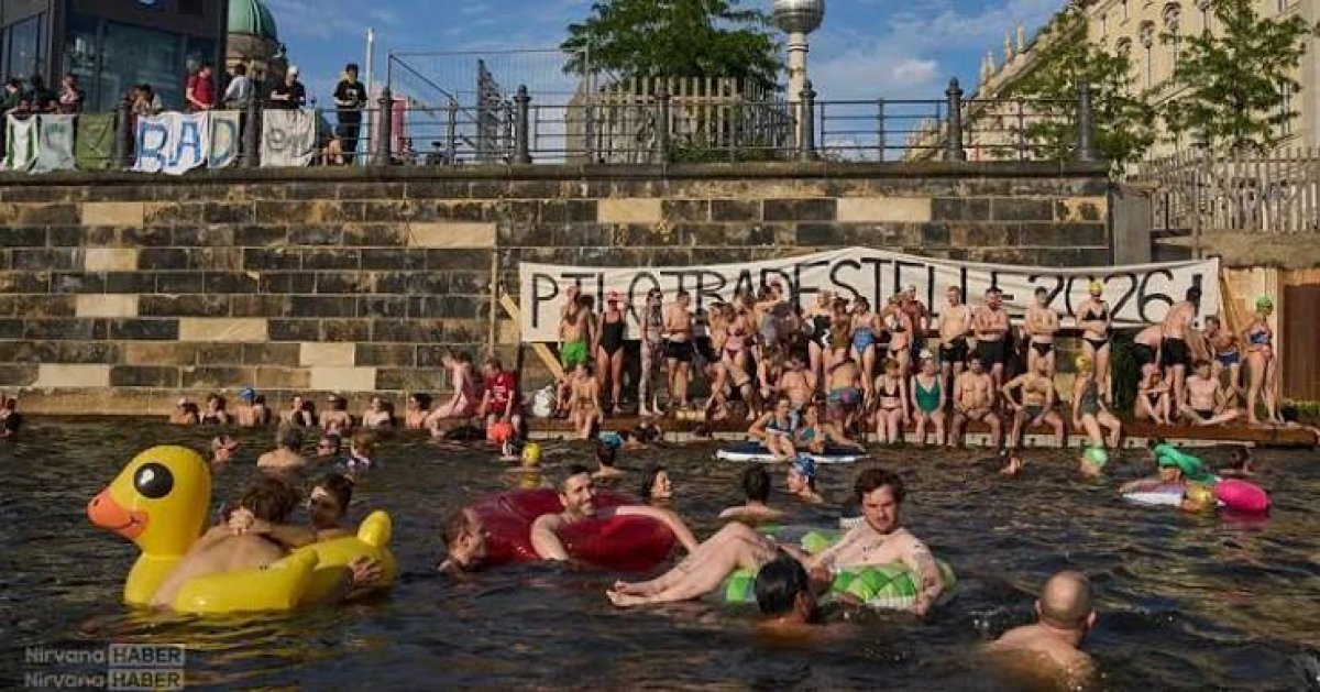 Berlin’de siyah çocuklar için planlanan özel yüzme etkinliği iptal edildi