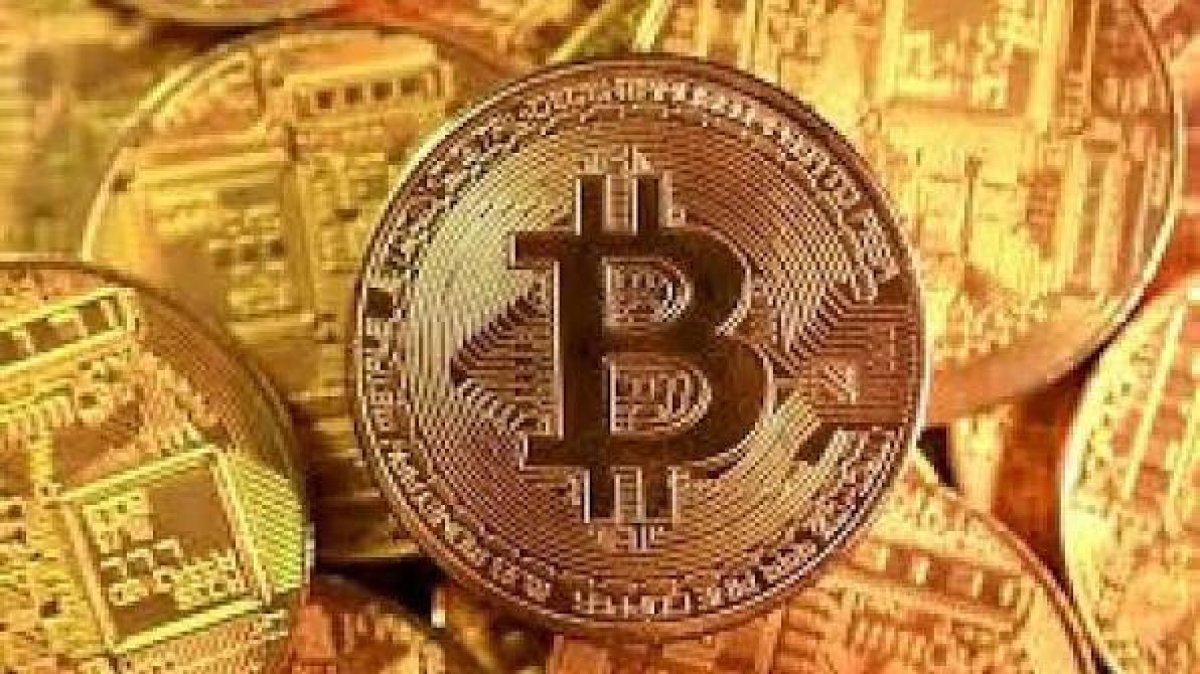 Bitcoin $65,000 Direncini Kıramadı, 24 Saatte %1,8 Düştü