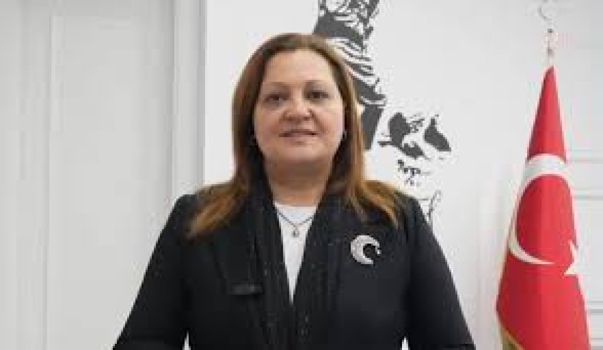 Burcu Köksal AK Parti'ye Katılacağını İfade Etti