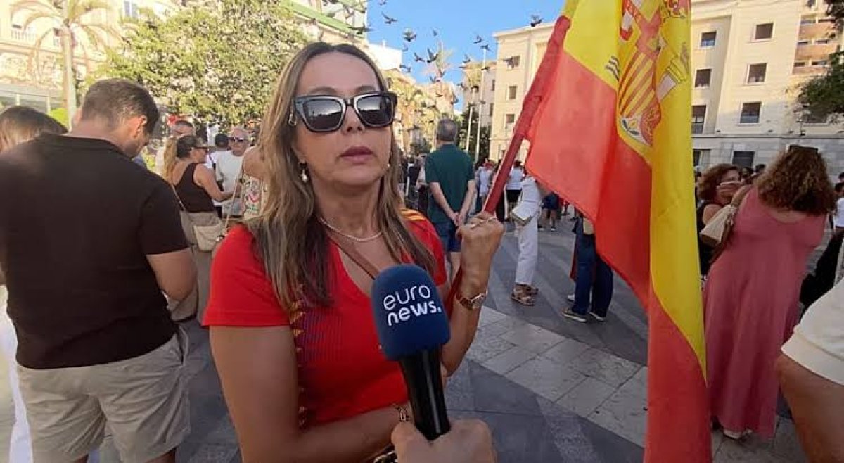 Ceuta’da göç protestoları ikinci gecede de sürdü