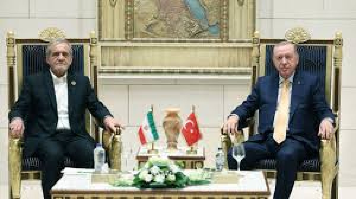 Türkiye ve İran Liderleri Arasındaki Görüşme