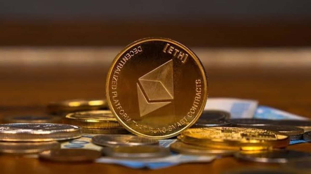 Ethereum 2.500 Doların Üzerinde Tutunmakta Başarısız: ETF Girişlerine Rağmen Direnç