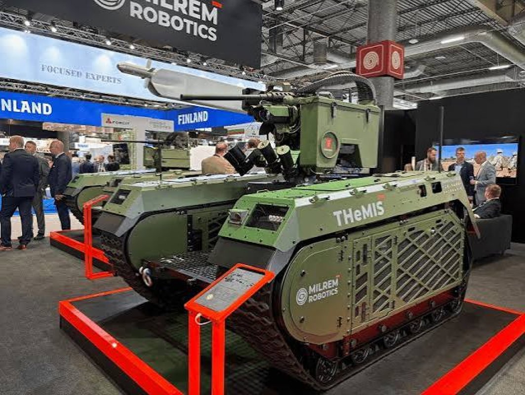 Finlandiya'dan Devrim Niteliğinde Askeri Robot: ESOX X2 Katı Hal Pil Teknolojisiyle Donatıldı