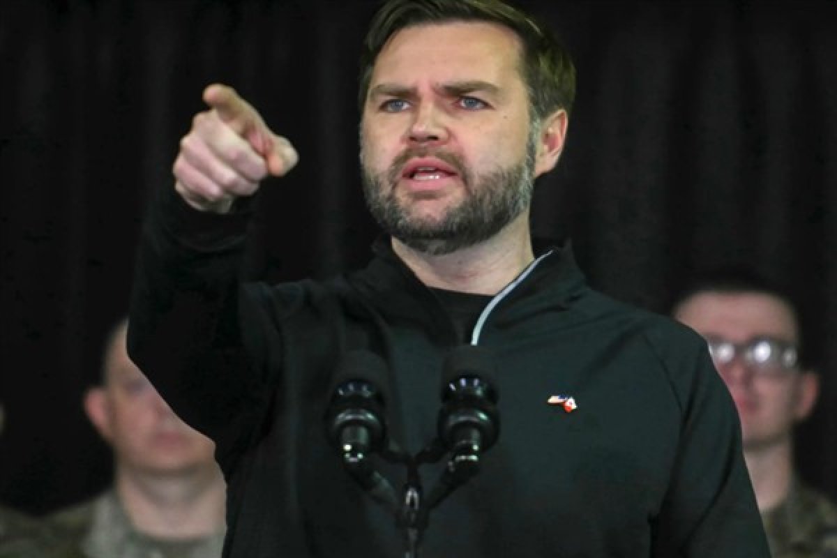 J.D. Vance ve Benzin Fiyatları Üzerine Açıklamaları