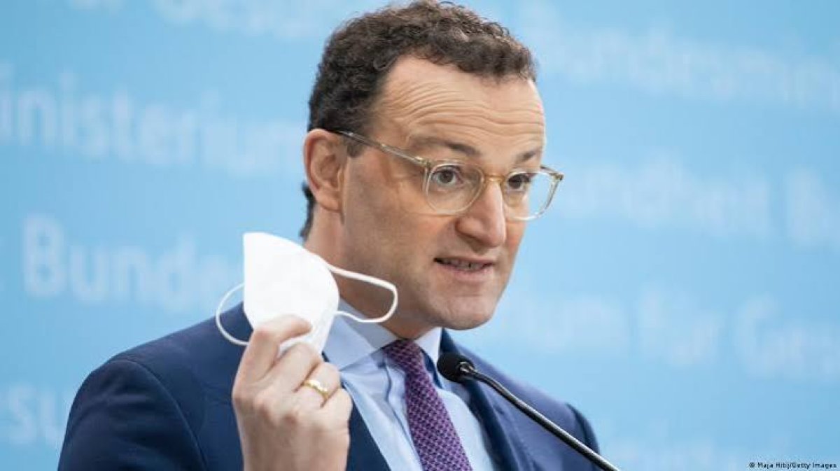 Jens Spahn Skandalı: Alman Siyasetinin Güvenilirlik Krizi