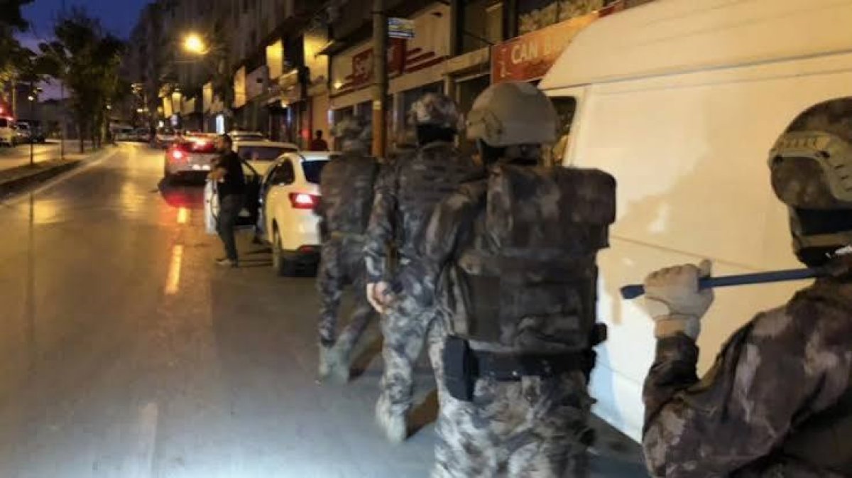 Mersin'de Geniş Çaplı Uyuşturucu Operasyonu: 273 Şüpheli Gözaltına Alındı