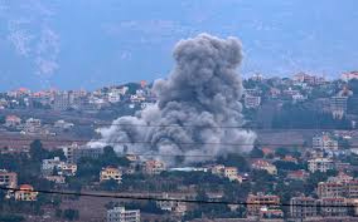 On ülke, kötüleşen insani durum ve yerinden edilme kriziyle ilgili ortak bir bildiri yayımlayarak Lübnan'daki çatışmaların derhal sona erdirilmesi çağrısında bulundu.