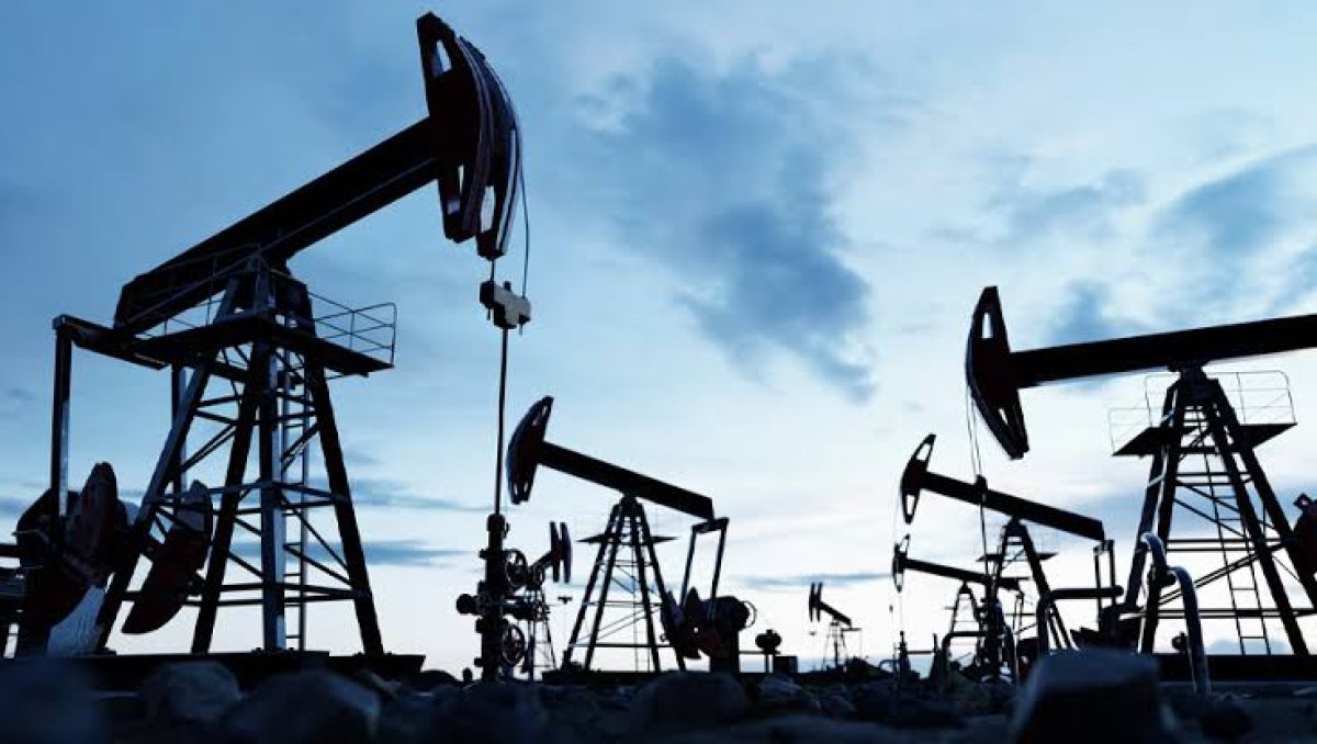 Petrol Piyasası Analizi: Rezerv Salımları Fiyatları Hafifletiyor