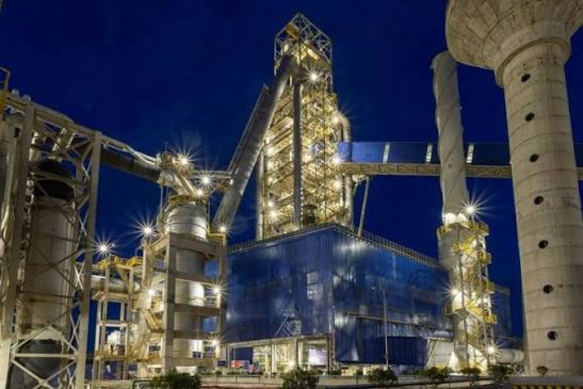 SANKO Holding Suriye'de 200 Milyon Dolarlık Çimento Yatırımına İmza Attı