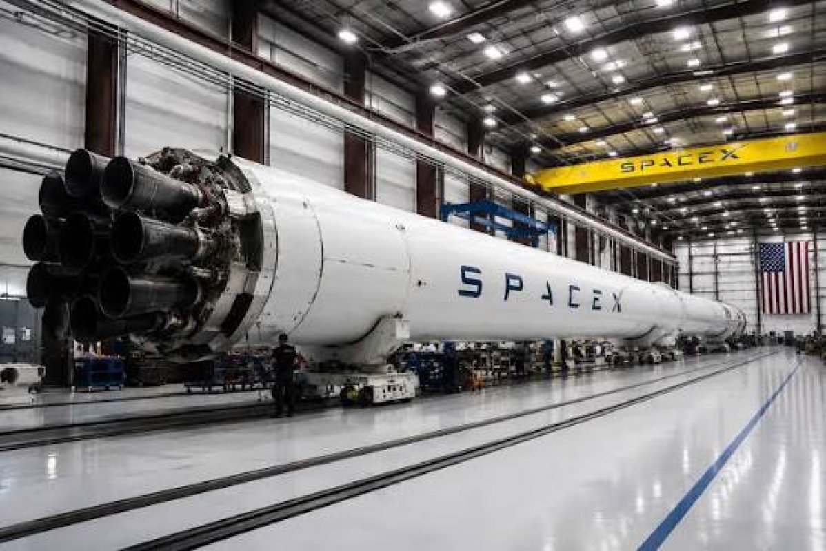 SPACEX'İN STARLINK AĞI 11.000 UYDUYA YAKLAŞIYOR