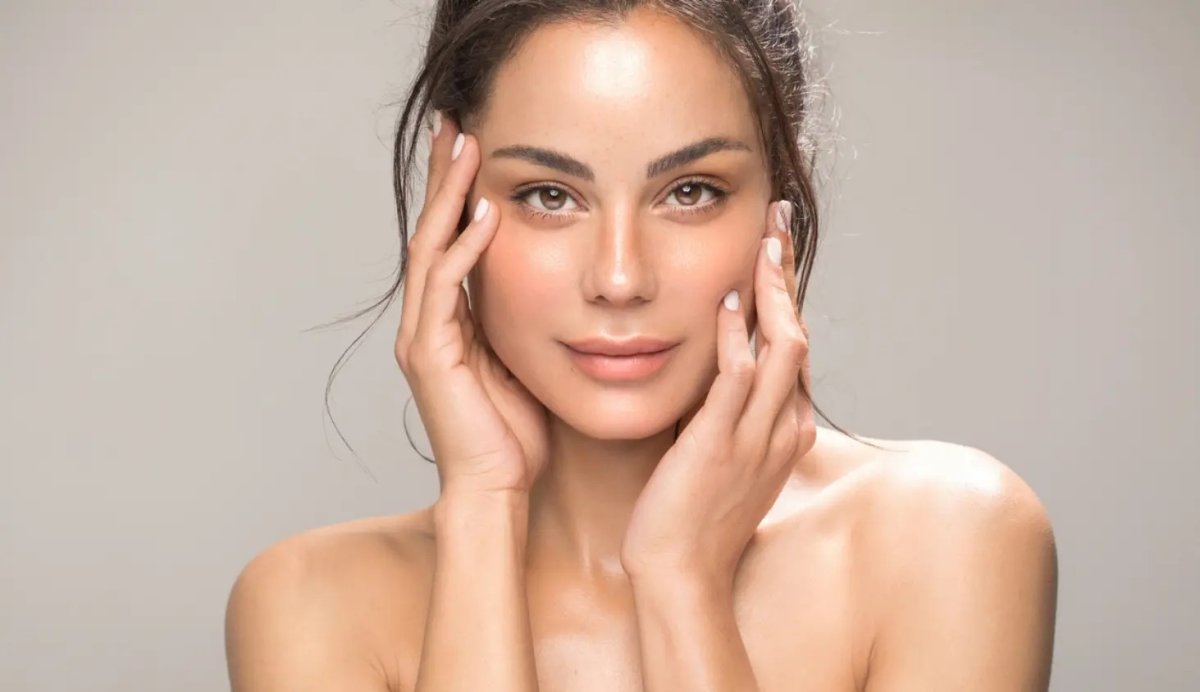 'Satin Skin' Trendi: Glass Skin'in Yeni Evresi