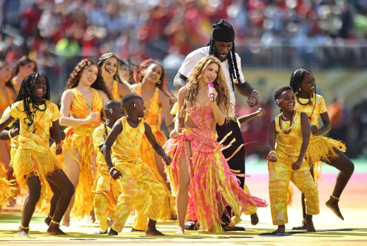Shakira'nın Tarihi Konseri: Dünya Çapında Canlı Yayın