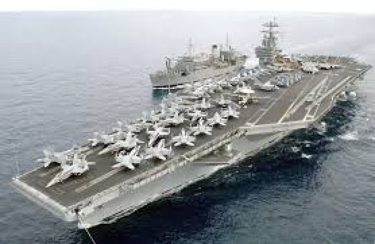 USS Abraham Lincoln, nükleer tahrikli uçak gemisi!