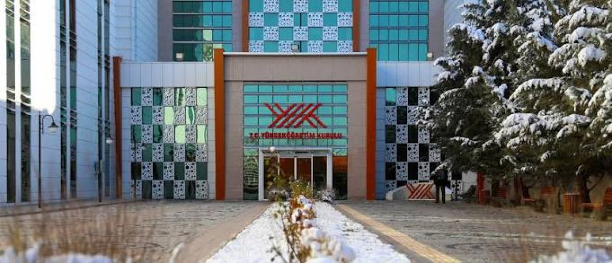 YÖK, Öğrenim Ücreti Artışında Sınırı Aşan 23 Vakıf Üniversiteyi İnceliyor