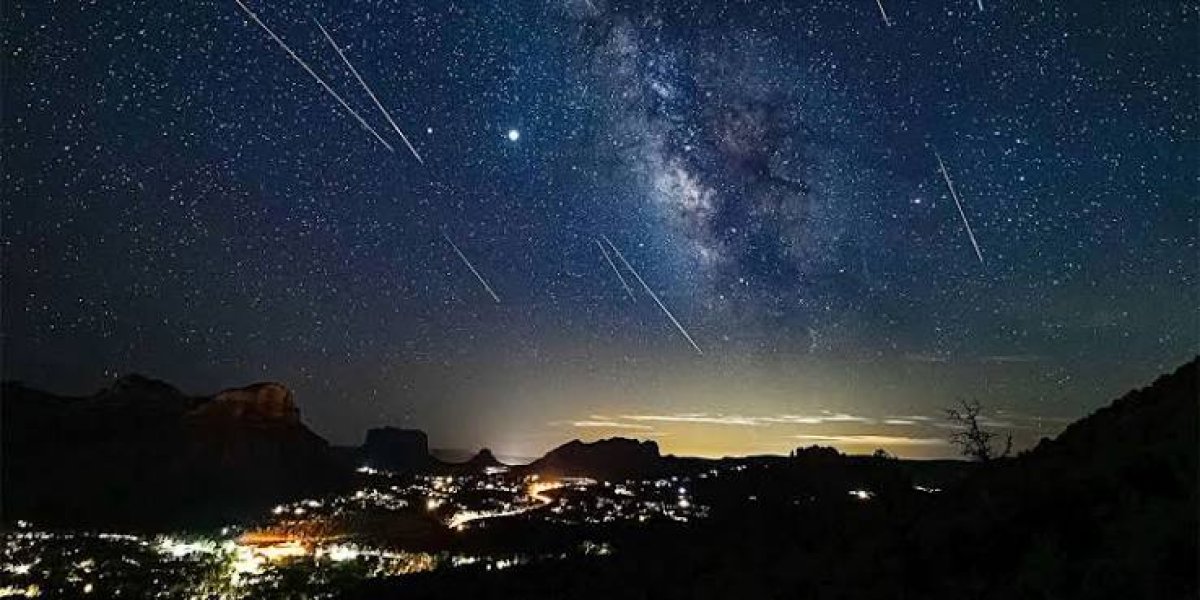 Yılın En Görkemli Gök Olayı Perseid Gök Taşı Yağmuru Bu Gece Zirve Noktasına Ulaşıyor