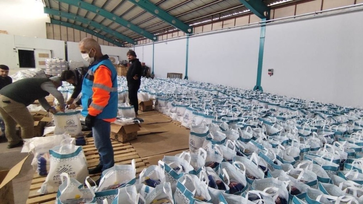 Adıyaman Belediyesi tüm birimleriyle bayramda sahadaydı  - Videolu Haber