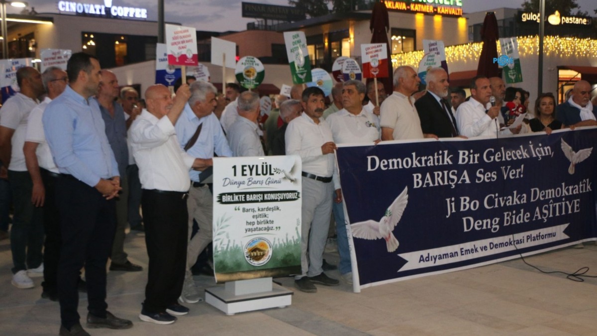Adıyaman’da 1 Eylül yürüyüşüne izin verilmedi: Barış çağrısı Kent Meydanı’ndan yükseldi  - Videolu Haber