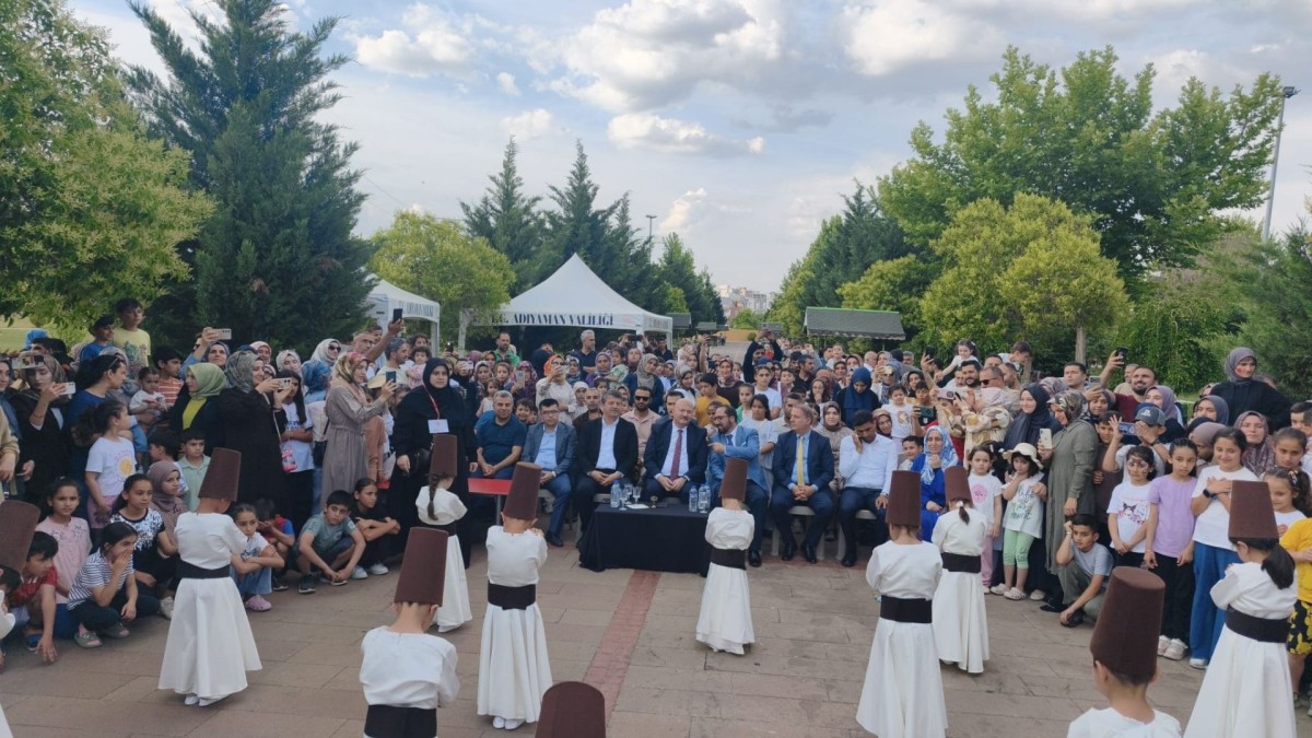 Adıyaman’da Kur’an kursu öğrencilerinden yıl sonu kapanış programı