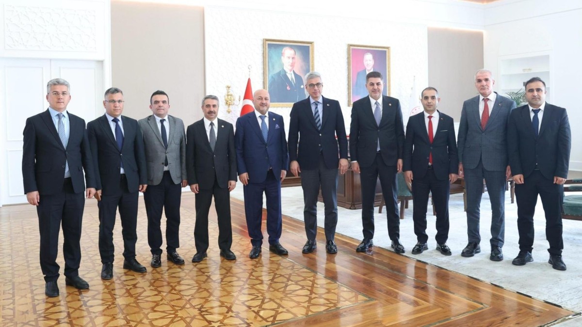Adıyaman heyetinden Bakan Memişoğlu’na ziyaret