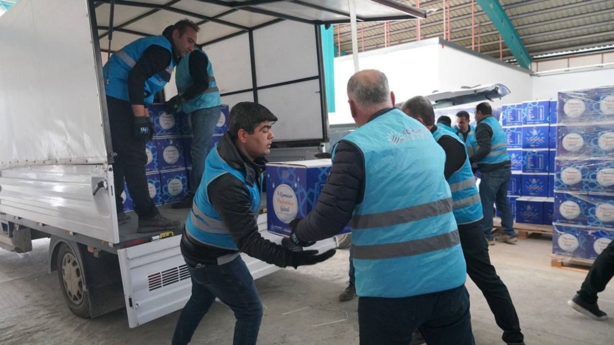 Adıyaman i Belediyesi’nden ihtiyaç sahibi ailelere bayram öncesi destek ödemesi