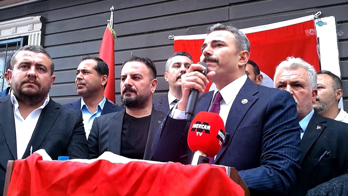 Adıyaman MHP’de yeni dönem yağmur altında coşkulu bir törenle başladı  - Videolu Haber
