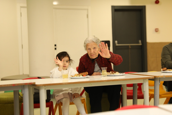 Alanya'da farklı kuşaklar bir araya geldi