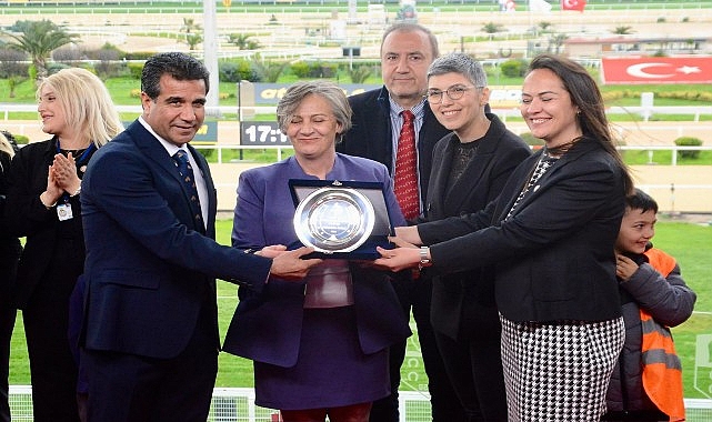 Avcılar Belediyesi’nden Otizme Anlamlı Destek: Hipodromda Farkındalık Rüzgârı