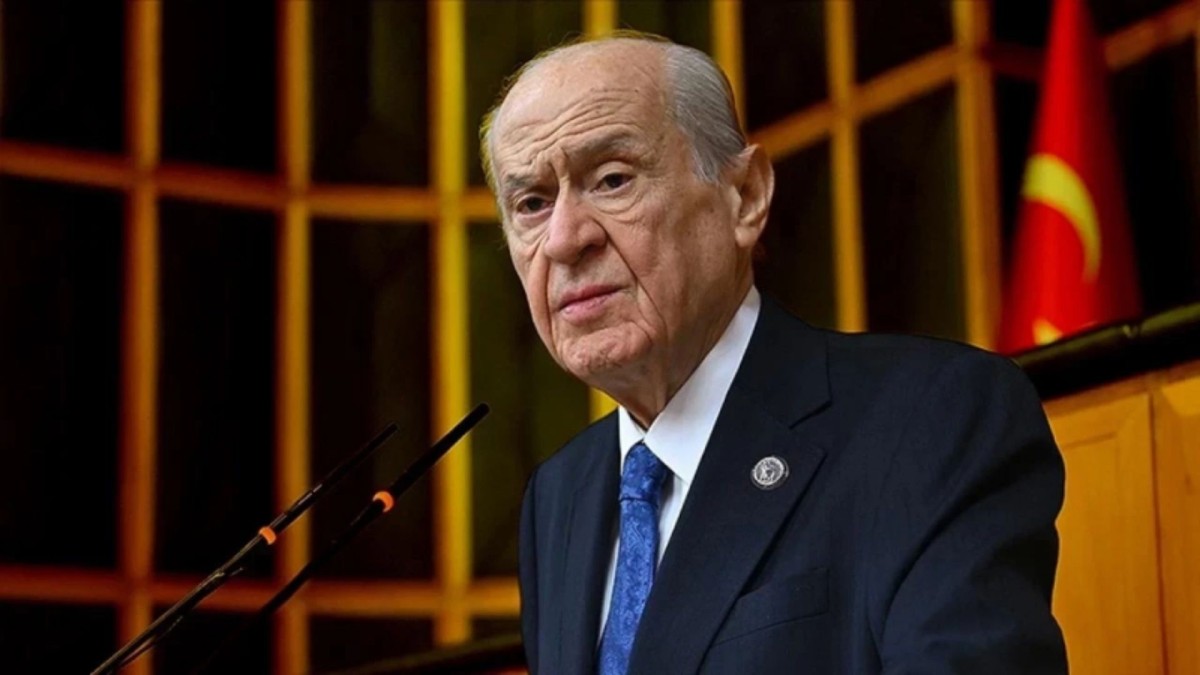 Bahçeli’den İsrail ve ABD’ye sert eleştiri: ‘Asıl rejim değişikliği İsrail’de yapılmalıdır’