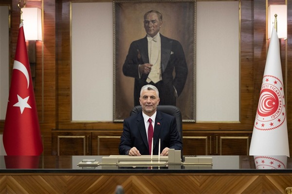 Bakan Bolat, MTTB Siyaset Okulu’nda gençlerle buluştu