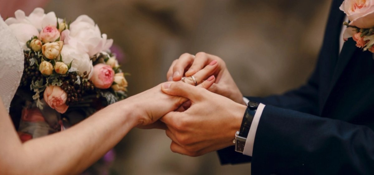 Evlenen Çift Sayısı Azaldı, İlk Evlenme Yaşı Yükseldi