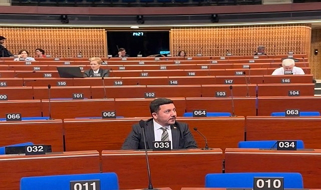 Belediye Başkanımız Rasim Arı, Fransa'dan Dünya’ya Seslendi