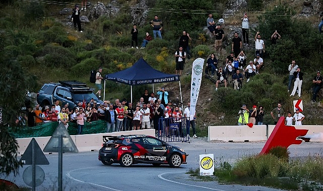 Bodrum’da Yıldızlar Geçidi ve Adrenalin Rüzgarı
