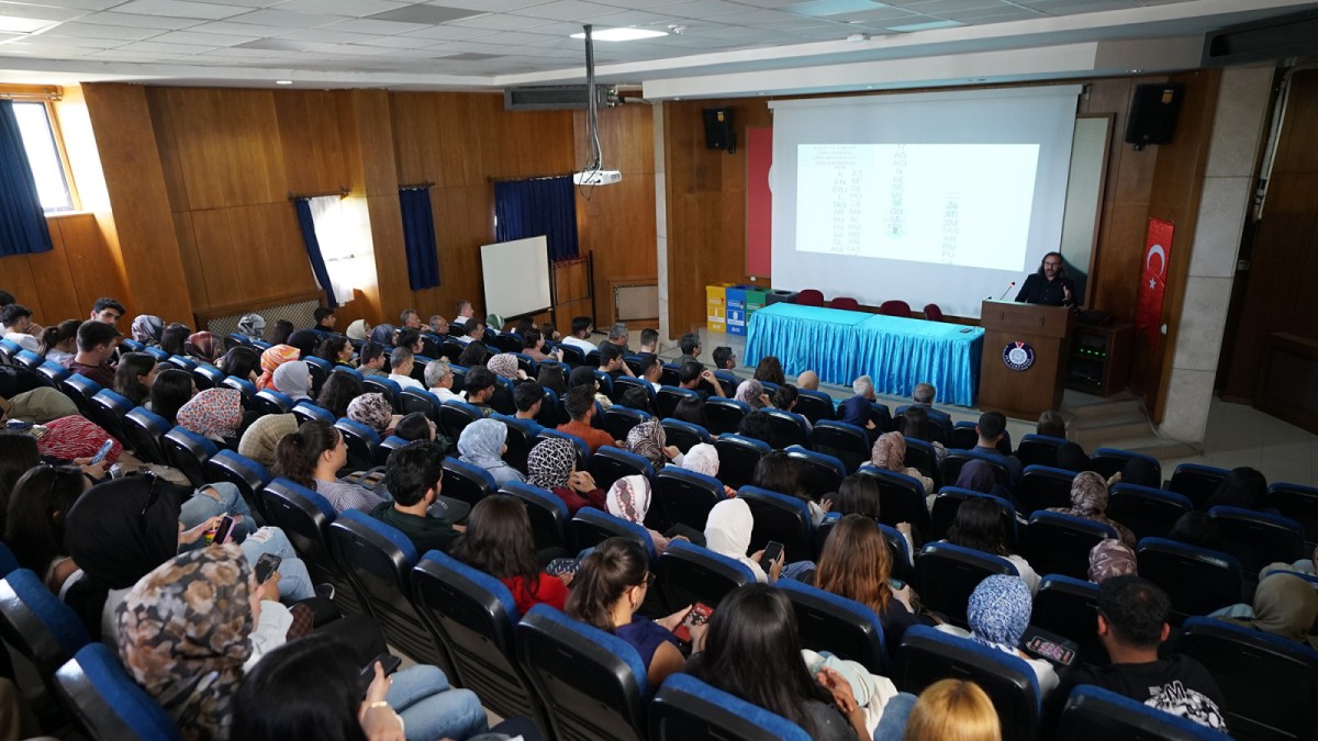 Büyükşehir’den Üniversite Gençlerine Sıfır Atık Eğitimi