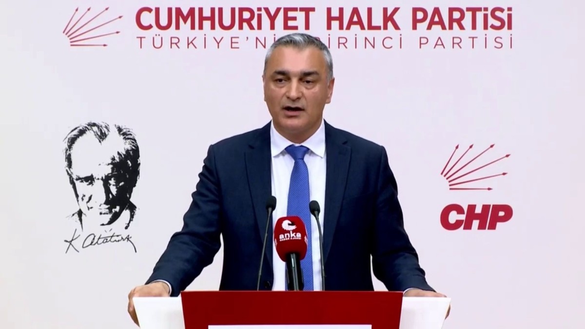 CHP’de 26 il yönetimi görevden alındı