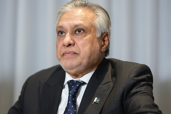 Dar: Pakistan-Suriye ilişkilerini güçlendirme yollarını ele aldık