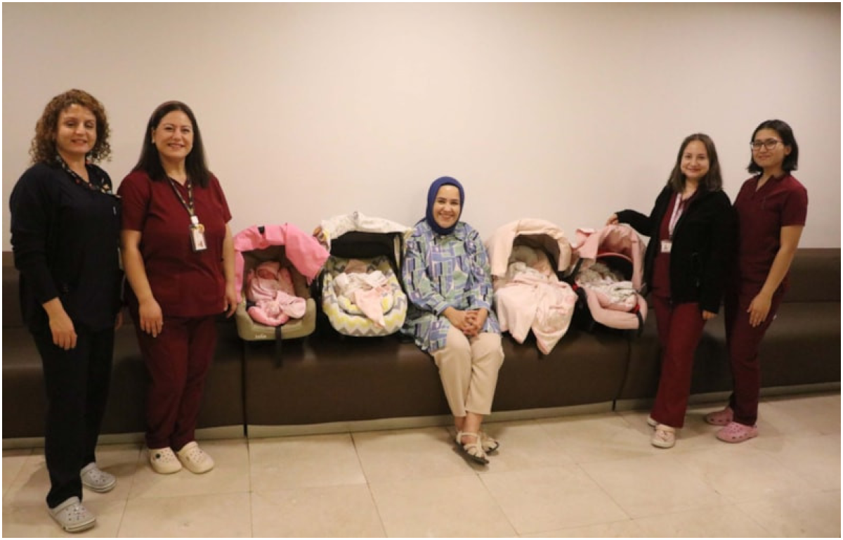Antalya'da Dördüz Bebek Doğdu