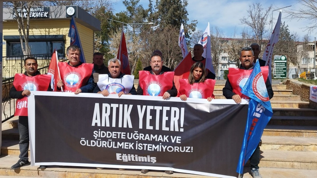 Eğitim-İş Adıyaman Şubesi: ‘Can güvenliği sağlanmayan bir eğitim sistemini kabul etmiyoruz’  - Videolu Haber