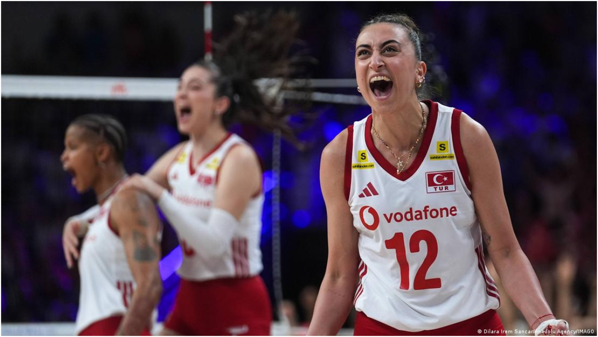 Türkiye Kadın Voleybol Takımı Çeyrek Finalde Almanya'yı Eledi
