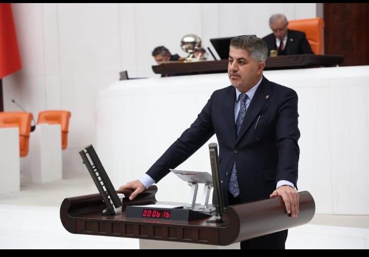Gerger’de maaş çilesini Milletvekili İshak Şan çözdü