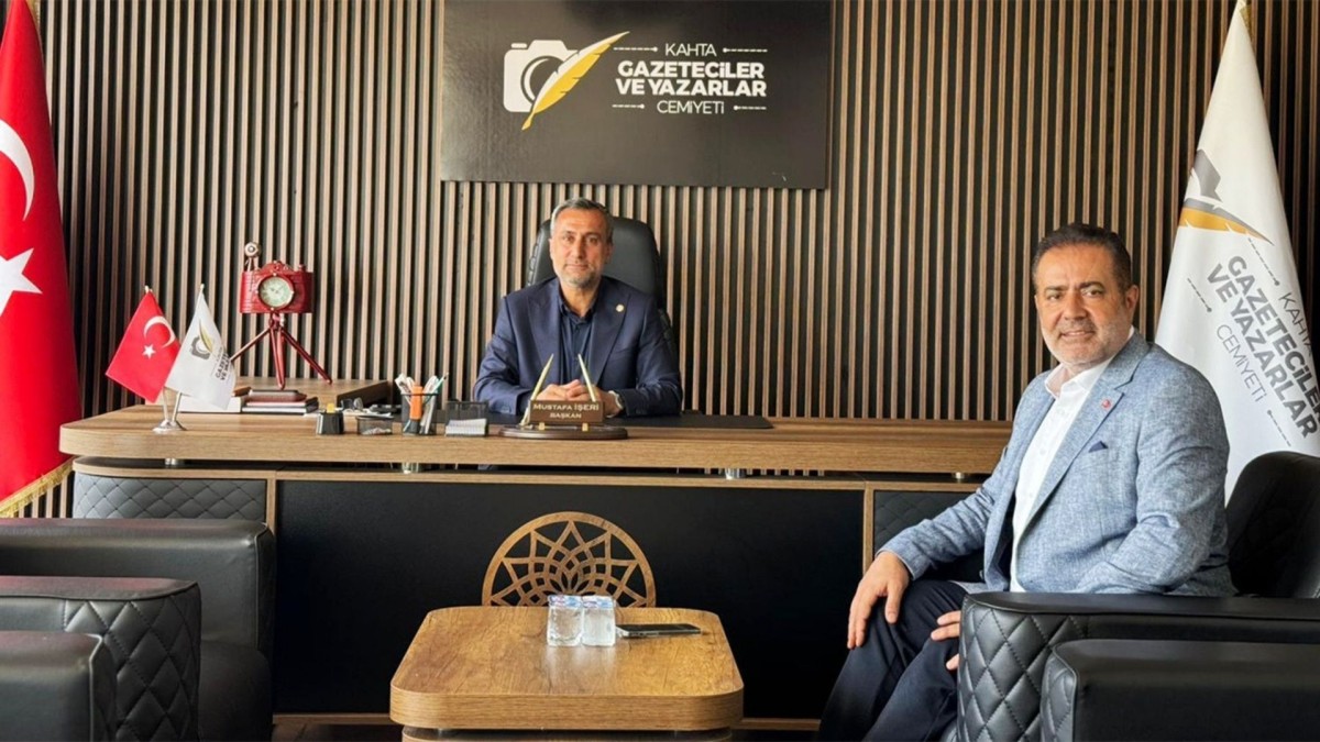 İş insanı Tatar’dan Kahta Gazeteciler ve Yazarlar Cemiyeti’ne ziyaret
