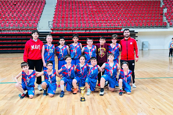 Karaman Özel İdare Spor Kulübü Basketbol Takımı, Konya'da üçüncü oldu