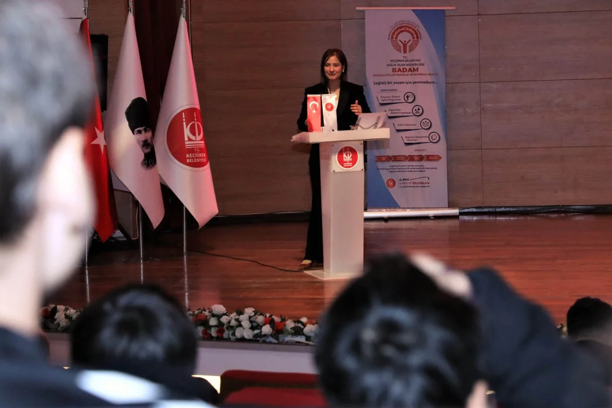 Keçiören Gençlere Bağımlılıkla Mücadelede Yol Gösteriyor