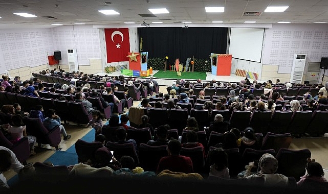 'Meraklı Civciv' Kartepe’de Sahne Aldı