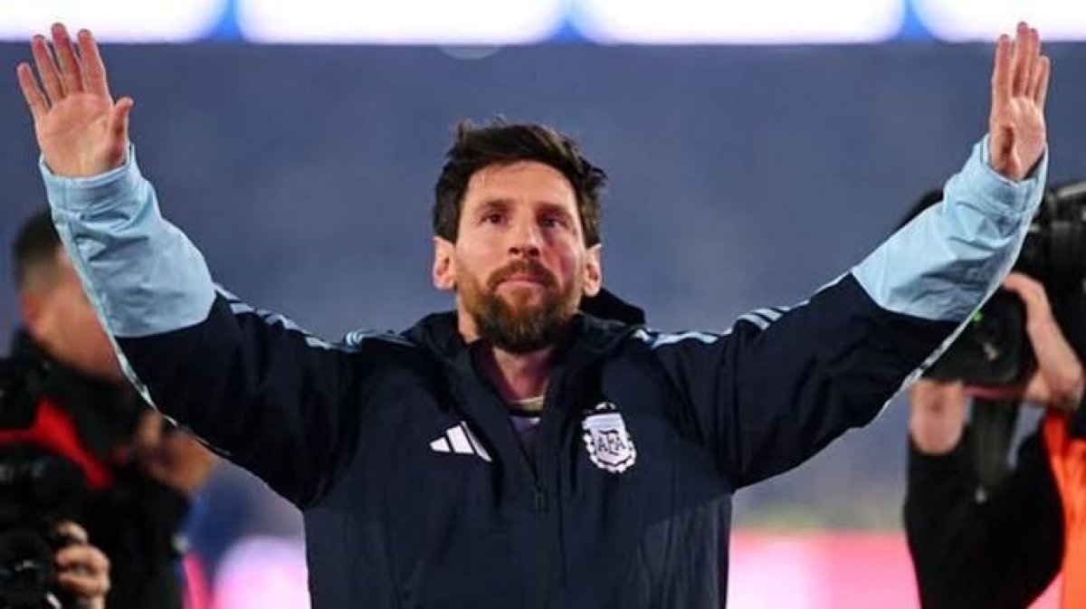 Lionel Messi, Arjantin Milli Takımı'ndan Veda Etti: 21 Yıllık Kariyerin Sonu