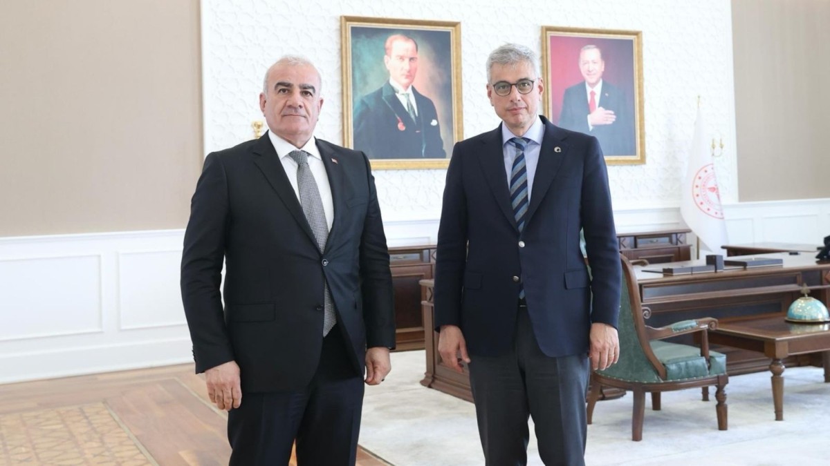 Milletvekili Hüseyin Özhan’dan Sağlık Bakanı Memişoğlu’na ziyaret